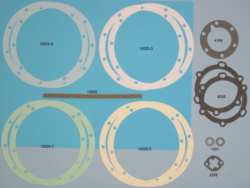 Model A Rear Axle & U-Joint Set 10195